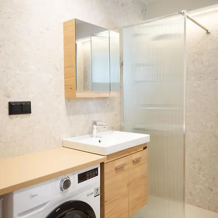 The Harbor Loft *